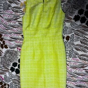 Tahari Chartreuse Sheath Dress V-neck Sleeveless